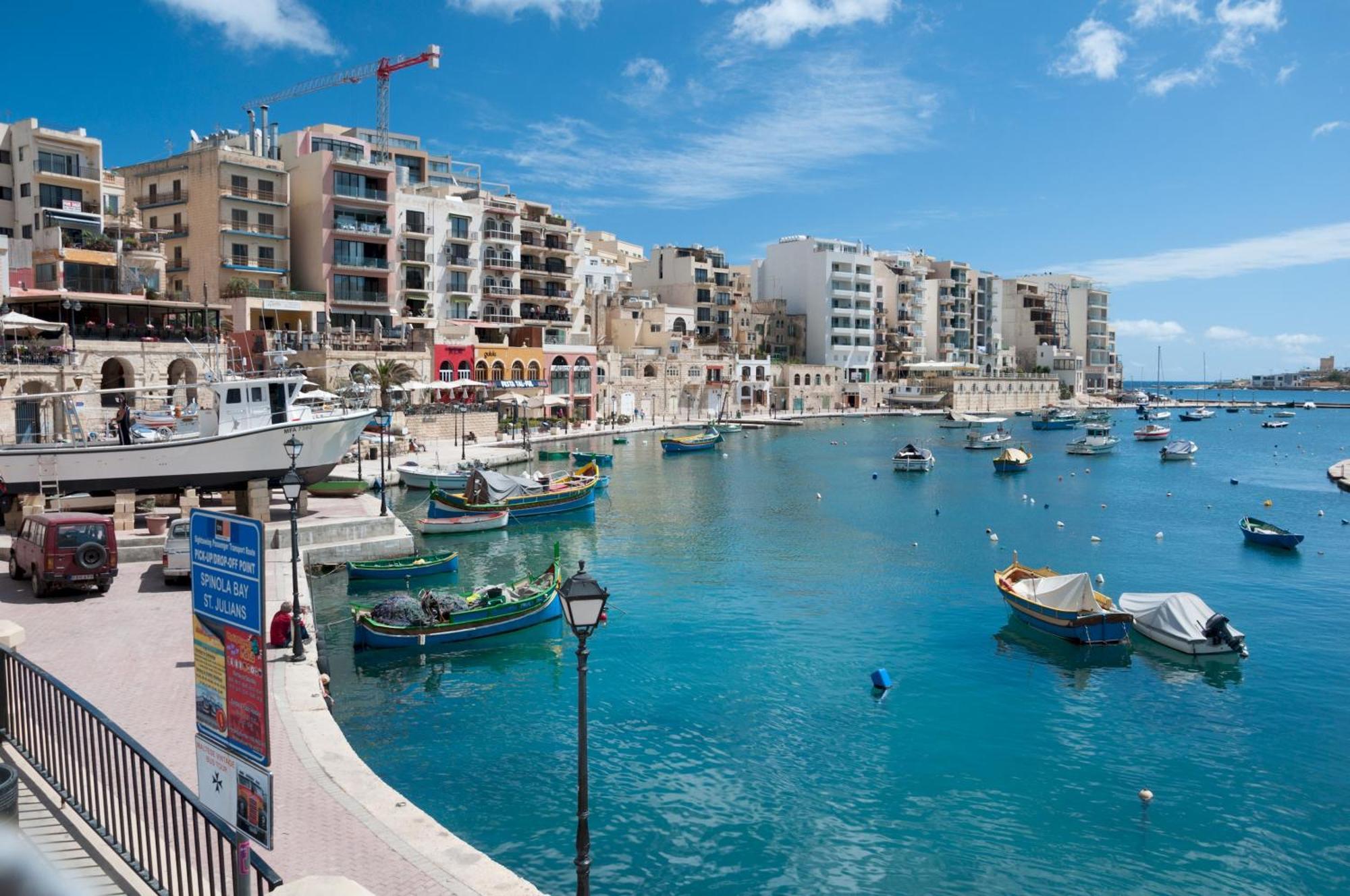 Apartament Sliema 2Br Great Location With Terrace Zewnętrze zdjęcie