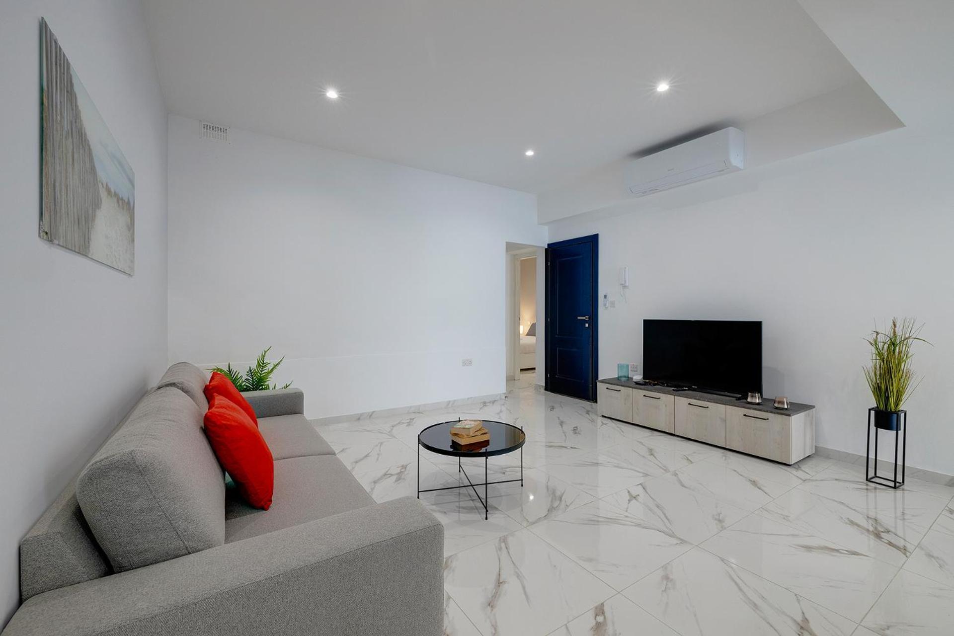 Apartament Sliema 2Br Great Location With Terrace Zewnętrze zdjęcie