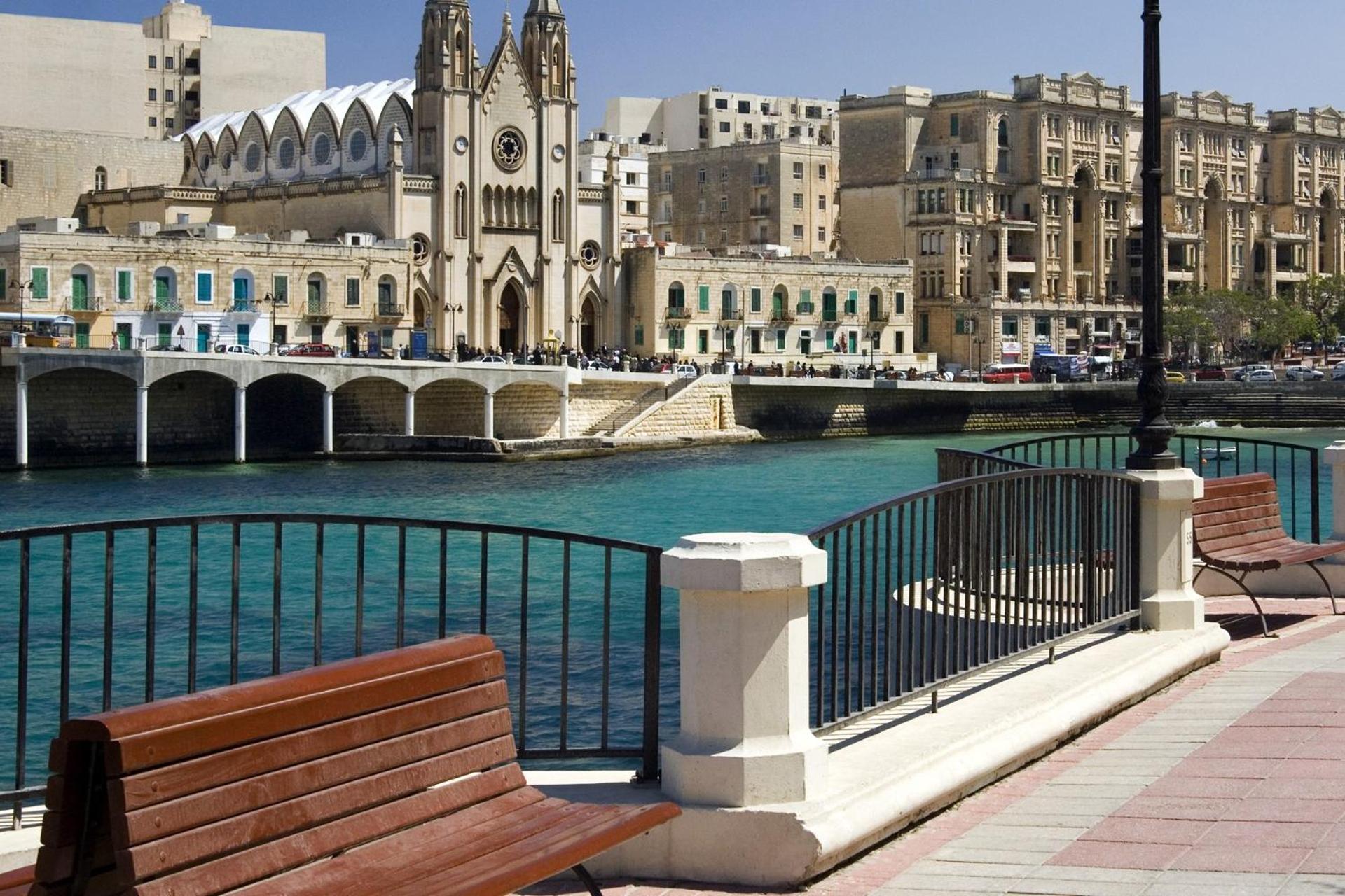 Apartament Sliema 2Br Great Location With Terrace Zewnętrze zdjęcie